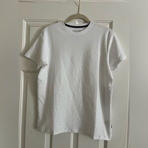 Kenneth Cole T-Shirt